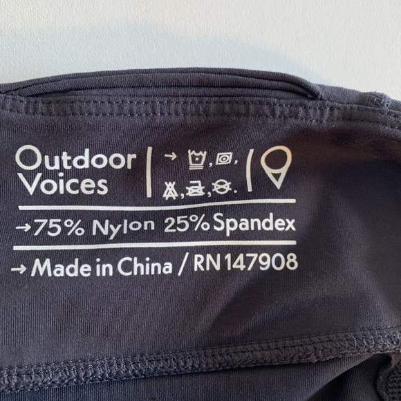 Outdoor Voices . Black yoga Pants . Use . Size : S .Perfect Conditions - Picture 3 of 9